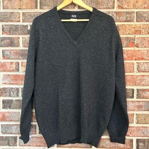 Men’s Dark Gray Brooks Brother’s Wool Sweater